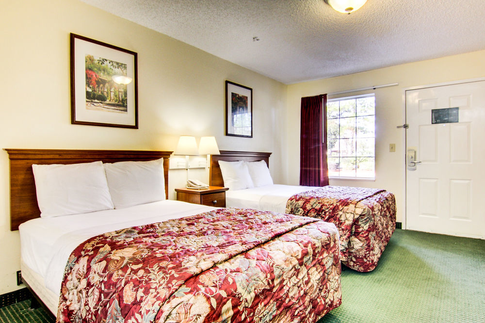 Intown Suites Extended Stay Jacksonville Fl - Baymeadows Екстер'єр фото