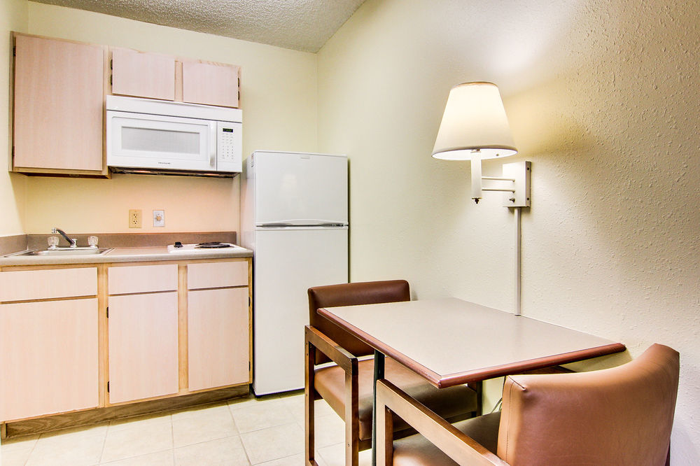 Intown Suites Extended Stay Jacksonville Fl - Baymeadows Екстер'єр фото