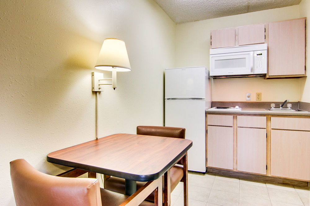Intown Suites Extended Stay Jacksonville Fl - Baymeadows Екстер'єр фото